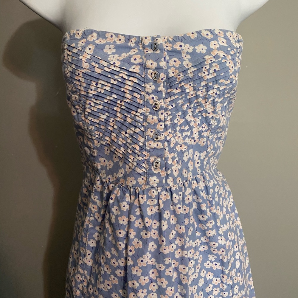 Forever 21 Strapless Floral Dress with pockets